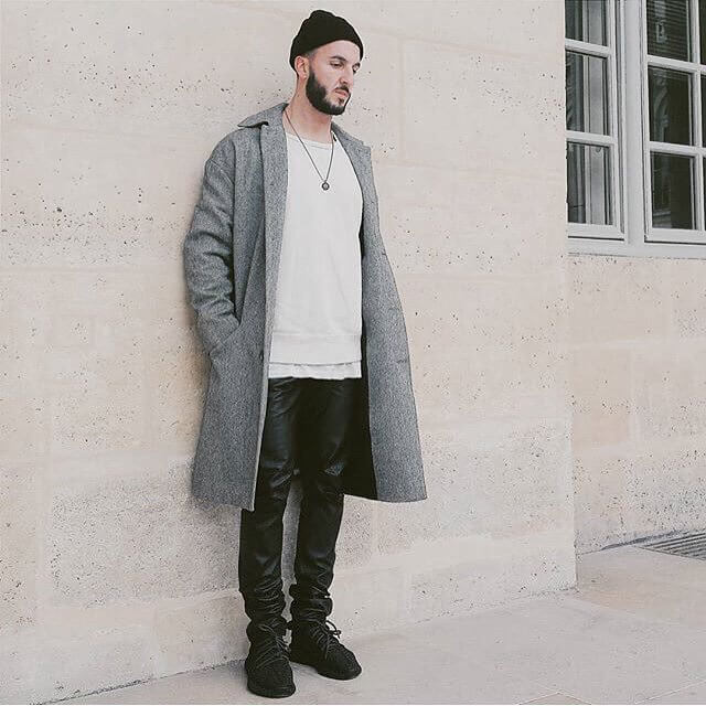 outfit with yeezys