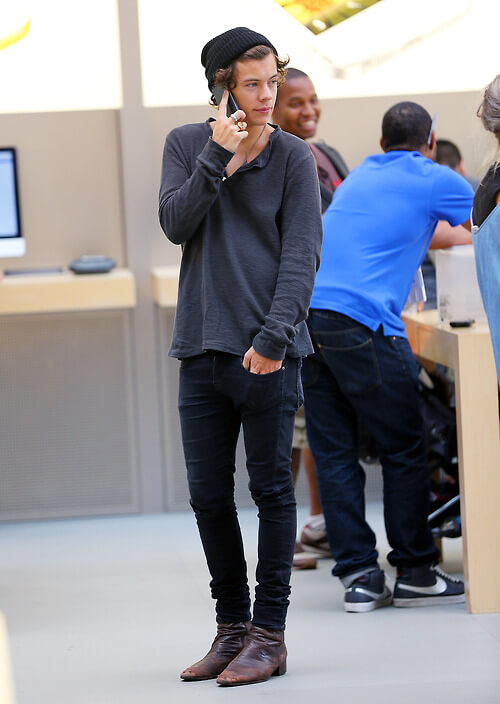 harry styles chelsea boots