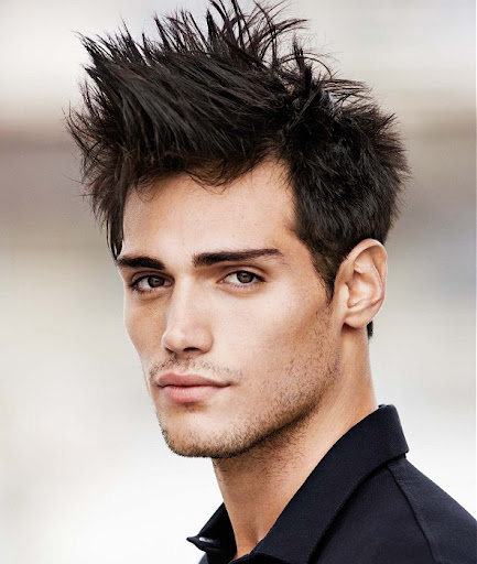 How to Get the Perfect Messy Hair Look for Men 